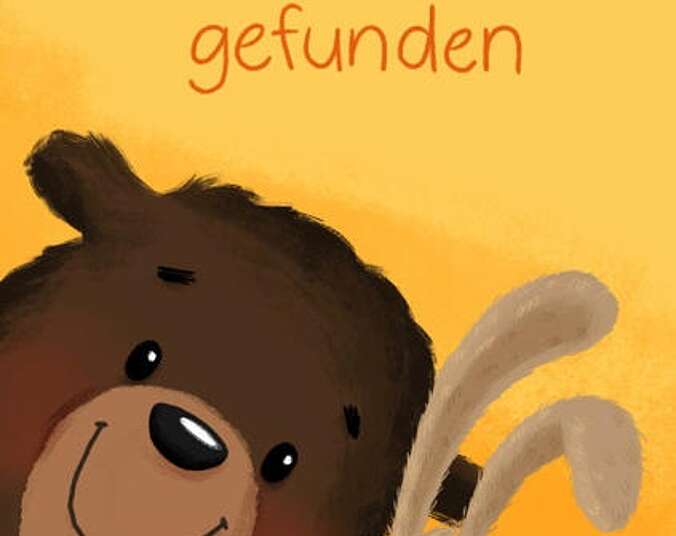 Bär, Hase und Igel am Lächeln.