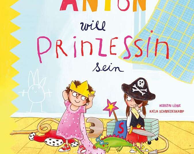 Anton und seine Schwester verkleiden sich.